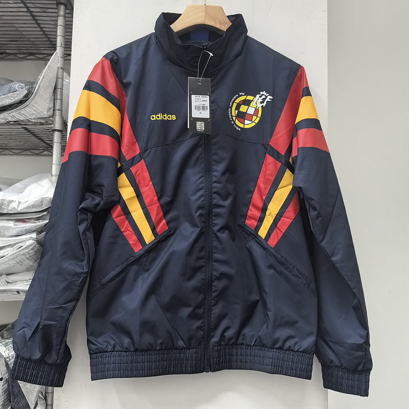 Windbreaker Spain