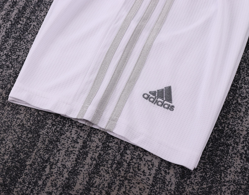 2015-16 Real Madrid home Kids Retro Football jersey  RONALDO Benzema Bale Sergio Ramos ISCO KROOS Modric