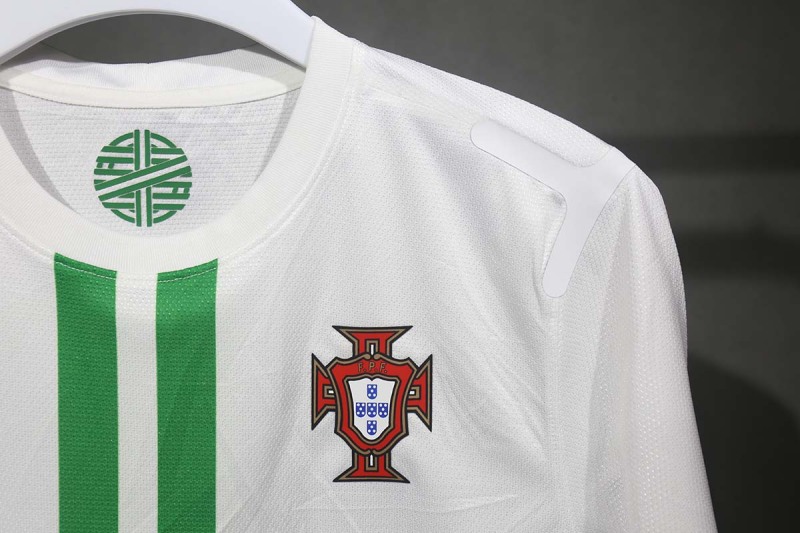 retro Player Edition 2012-13 Portugal away retro football jersey