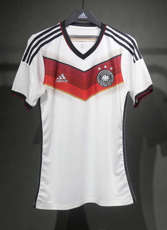 Retro Player Edition 2014 Germany Home retro Football jersey ?zil KLOSE MULLER GOTZE REUS