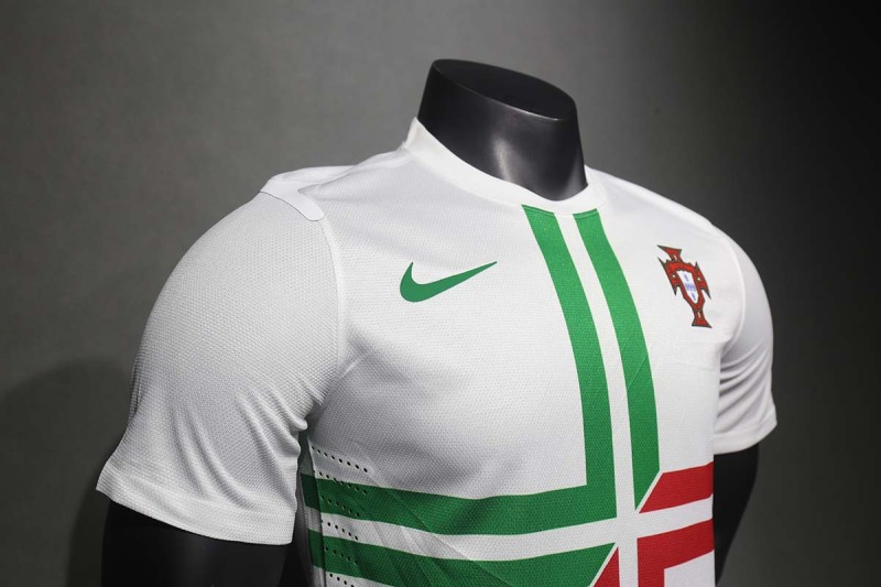 retro Player Edition 2012-13 Portugal away retro football jersey