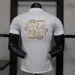 Player 2024-25 Bayern Munchen 125th anniversary white Football jersey