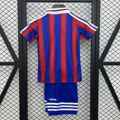 kids 1995-97 Bayern Munich  Home size_ 16-28