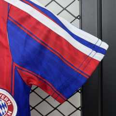 kids 1995-97 Bayern Munich  Home size_ 16-28