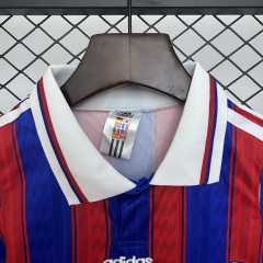 kids 1995-97 Bayern Munich  Home size_ 16-28