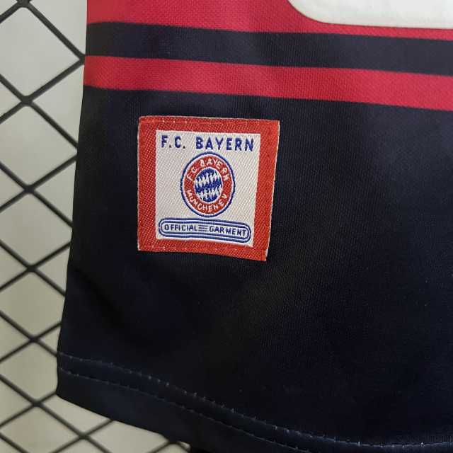kids 1997-99 Bayern Munich  Home size_ 16-28