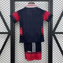 kids 1997-99 Bayern Munich  Home size_ 16-28