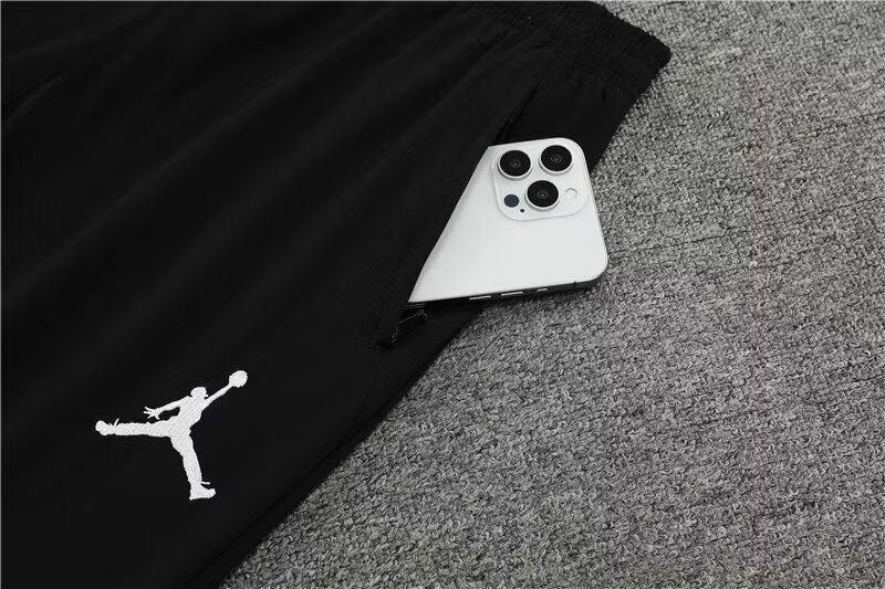 2023/2024 Paris Saint-Germain half-pull training suit white suit