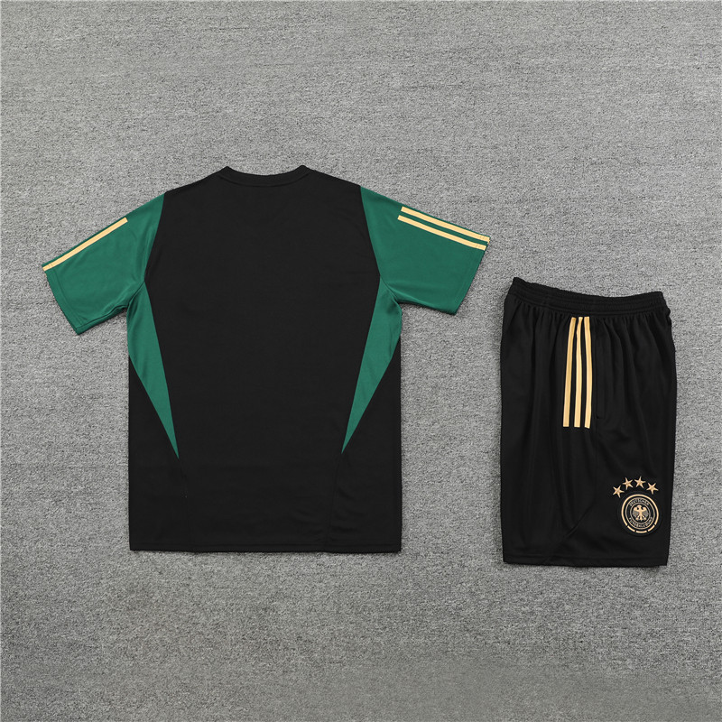 23-24 German short-sleeved training clothes