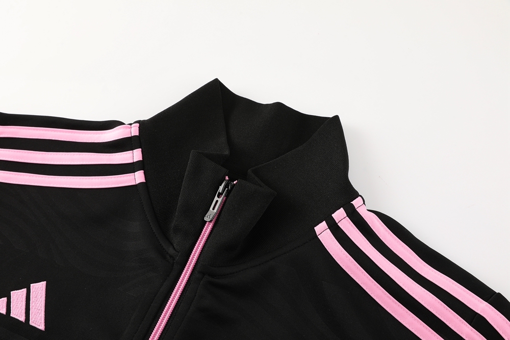 23-24 Miami 01 black jacket suit
