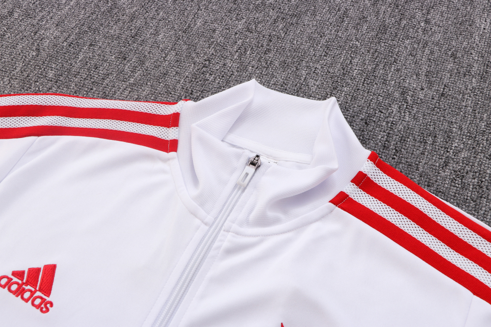 2202-23 season Bayern jacket suit