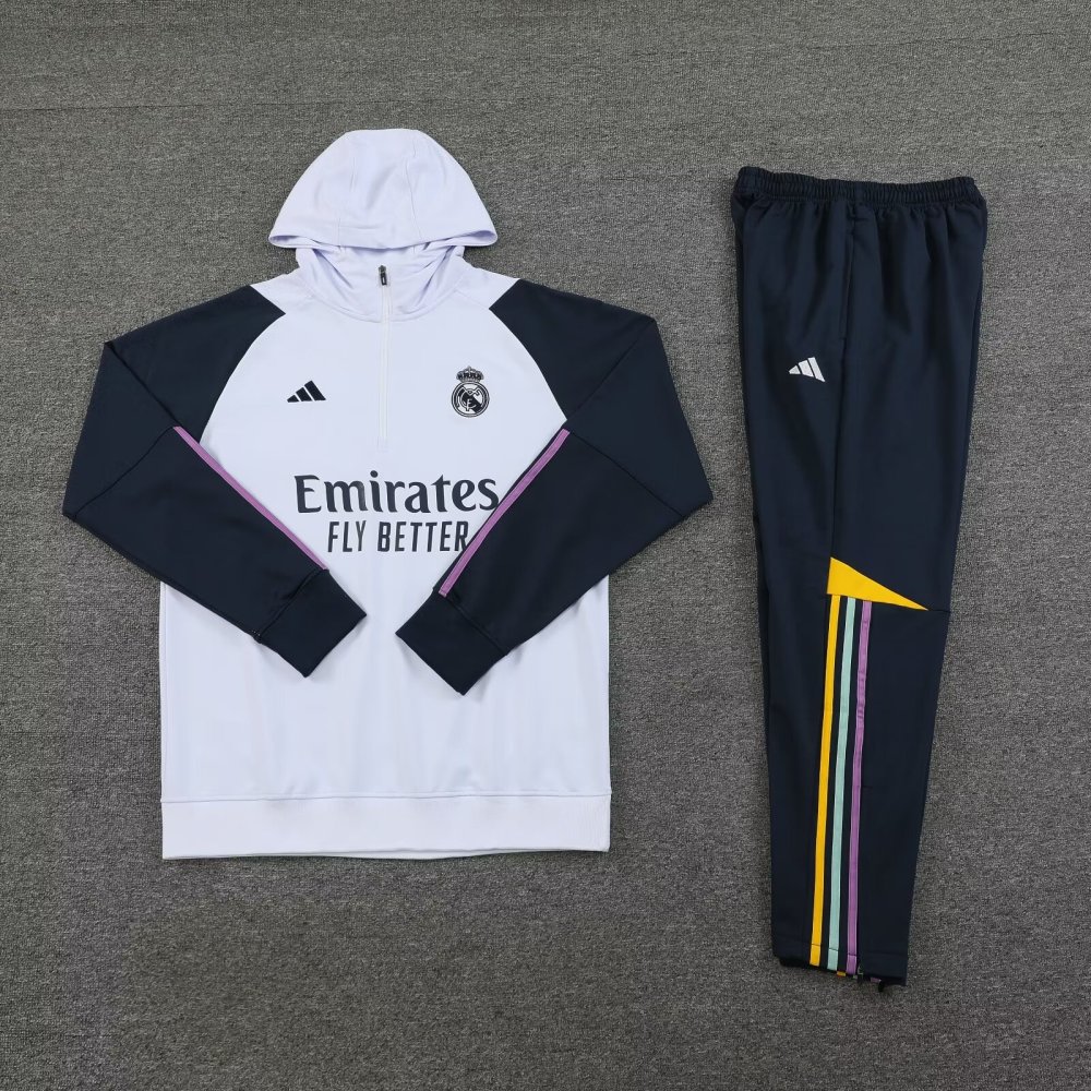 2023/2024 Real Madrid white sweatshirt half pull suit