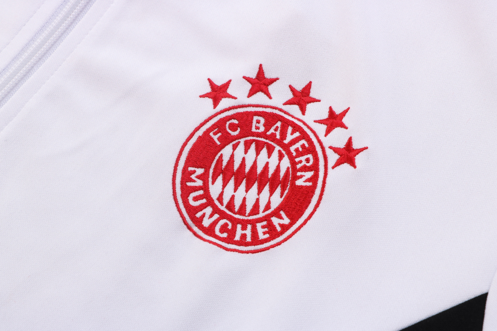 2202-23 season Bayern jacket suit