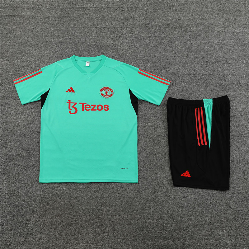 23-24 Manchester United training short-sleeved suit