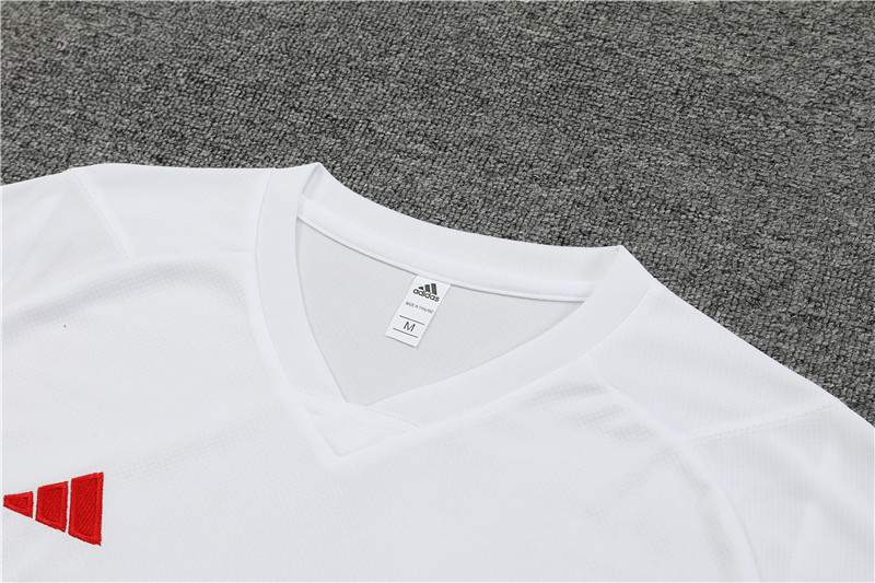 23-24-Manchester United short-sleeved training suit