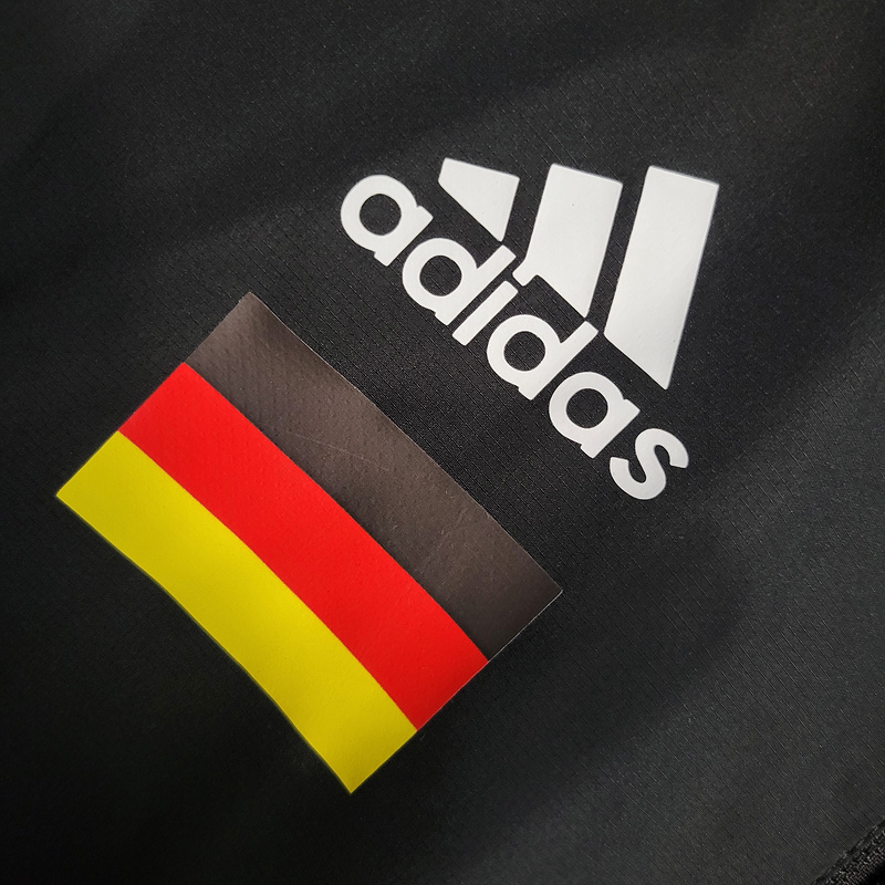 Windbreaker Germany black