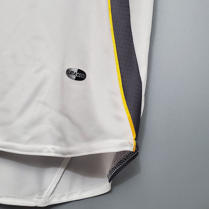 Retro Japan 2006 away   Football jersey retro