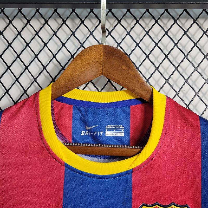 Retro Barcelona 2010-11 home MESSI PIQUE IBRAHIMOUIC XAVI A.INISTA PUYOL HENRY Football jersey retro