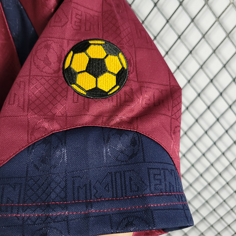 Retro 2010 West Ham Away   Football jersey retro