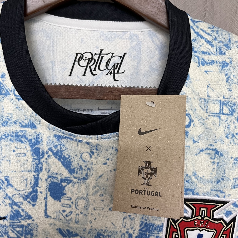 2024-25 Portugal away RONALDO BERNARDO G. RAMOS B.FERNANDES PEPE R. LE脙O Football jersey
