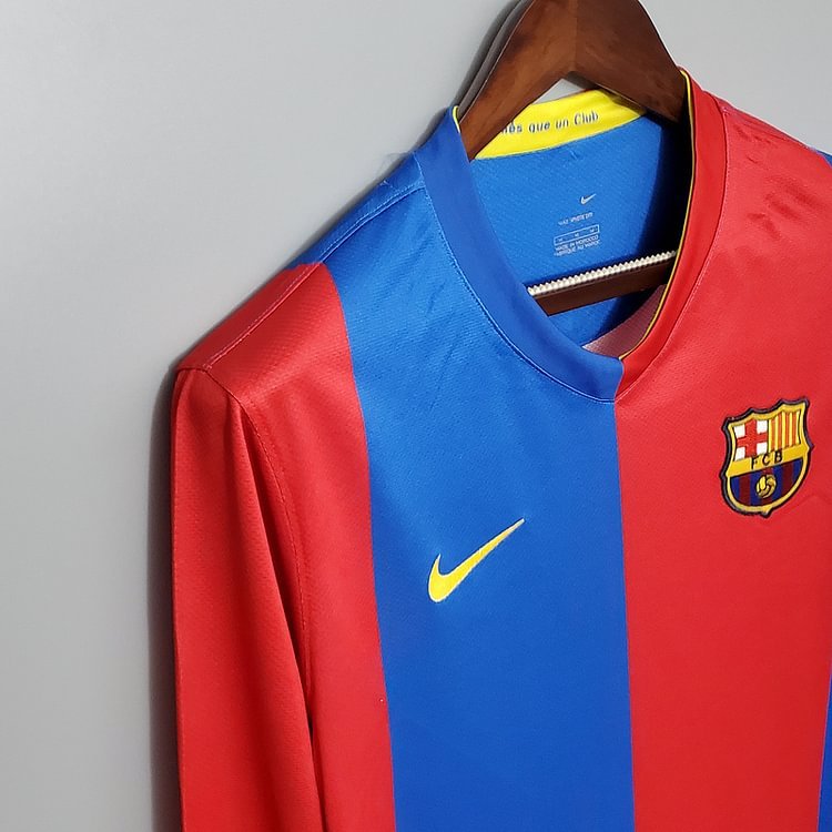 Retro FC Barcelona 2006-07 Long sleeve home XAVI MESSI RONALDINHO DECO ETO'O Football jersey retro