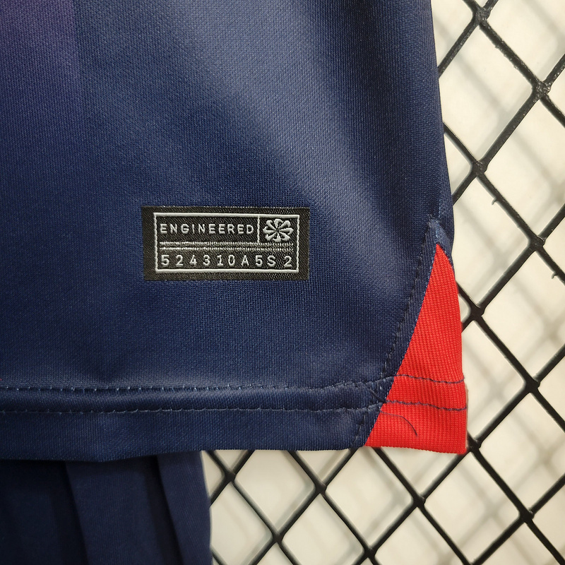 23-24 kids PSG home
