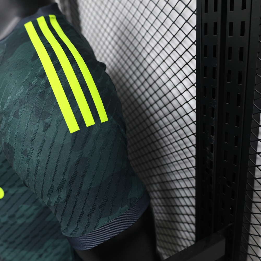 Player Edition  2024-25 Real Madrid Special Edition MODRIC VINI JR. BELLINGHAM CARVAJAL Football jersey