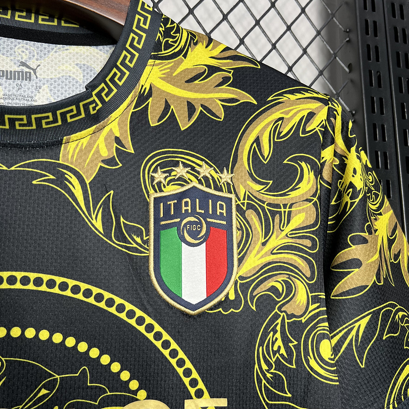 2024-25 Italy Especial Football jersey