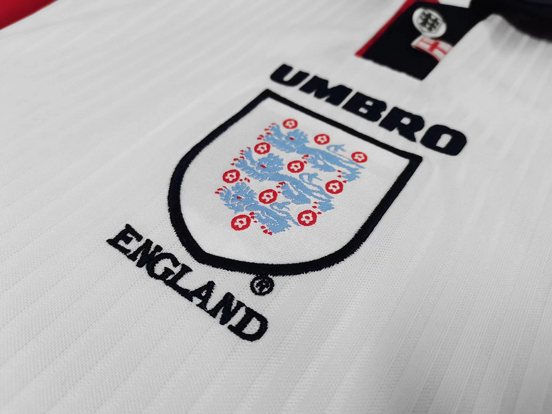 Retro 2006 Kids England home OWEN #10 Hargreaves #16 Lampard #8 BECKHAM #7 Football jersey retro