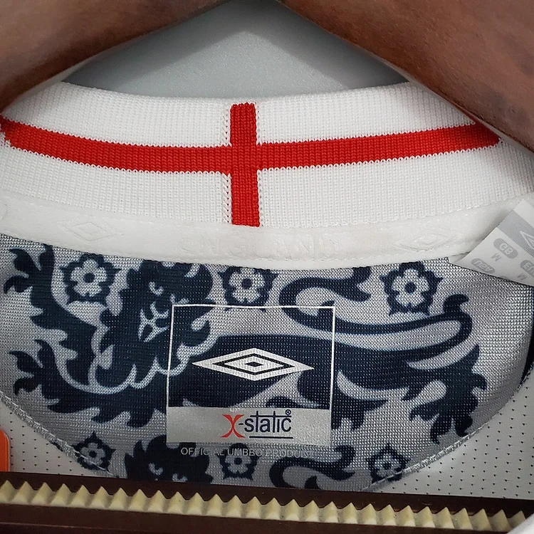 Retro 2006 England home OWEN #10 Hargreaves #16 Lampard #8 BECKHAM #7 Football jersey retro