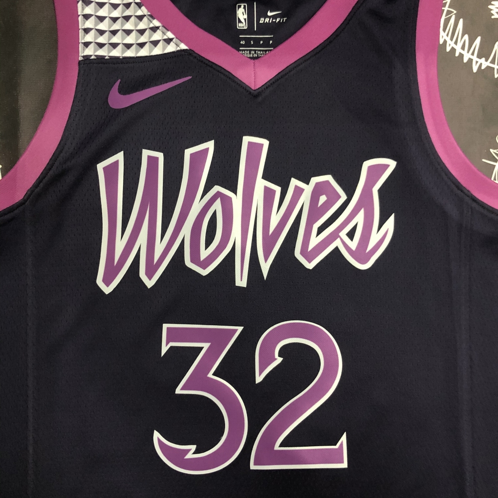 Minnesota Timberwolves Black Purple 32 Towns