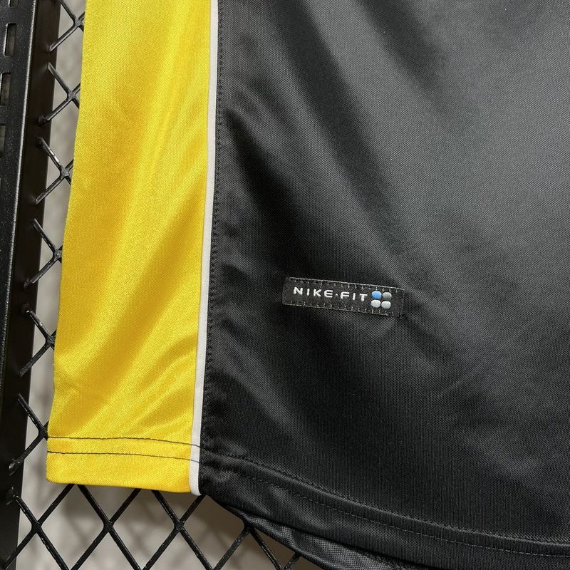 Retro Borussia Dortmund 1998-00 Away Football jersey retro
