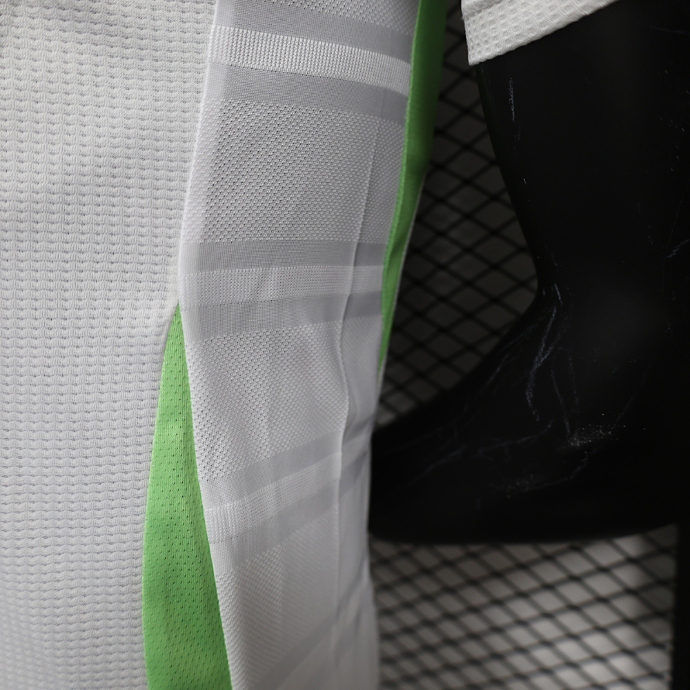 Player 2024-25 Algeria home Football jersey