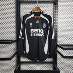 Long sleeves