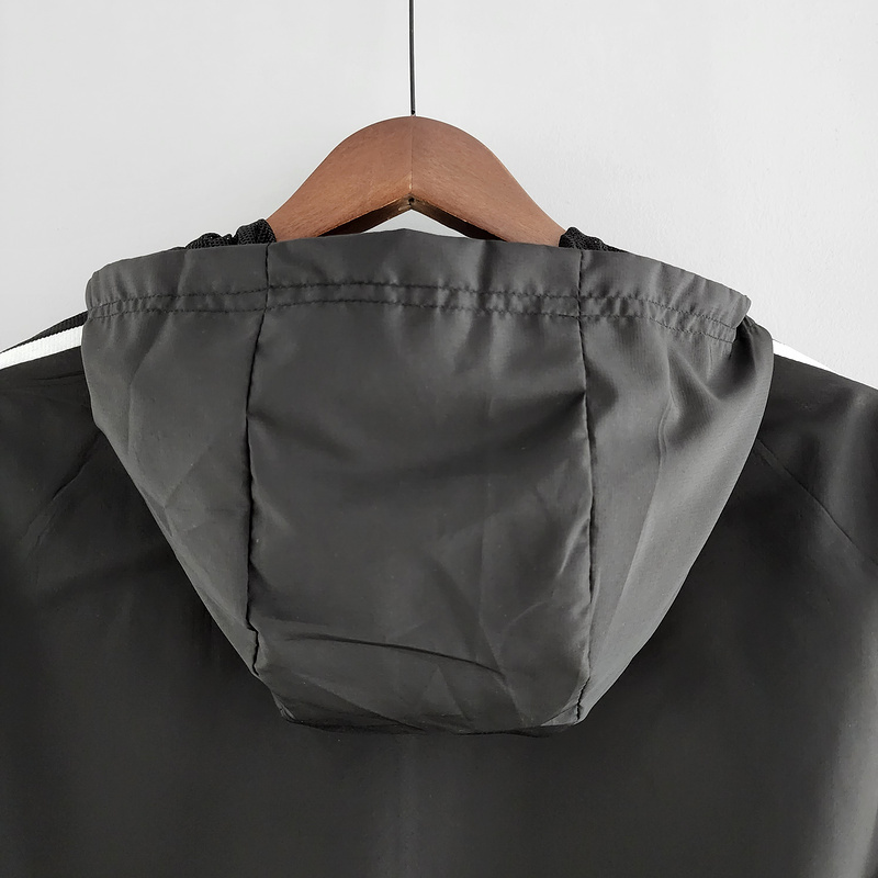 Windbreaker Manchester United