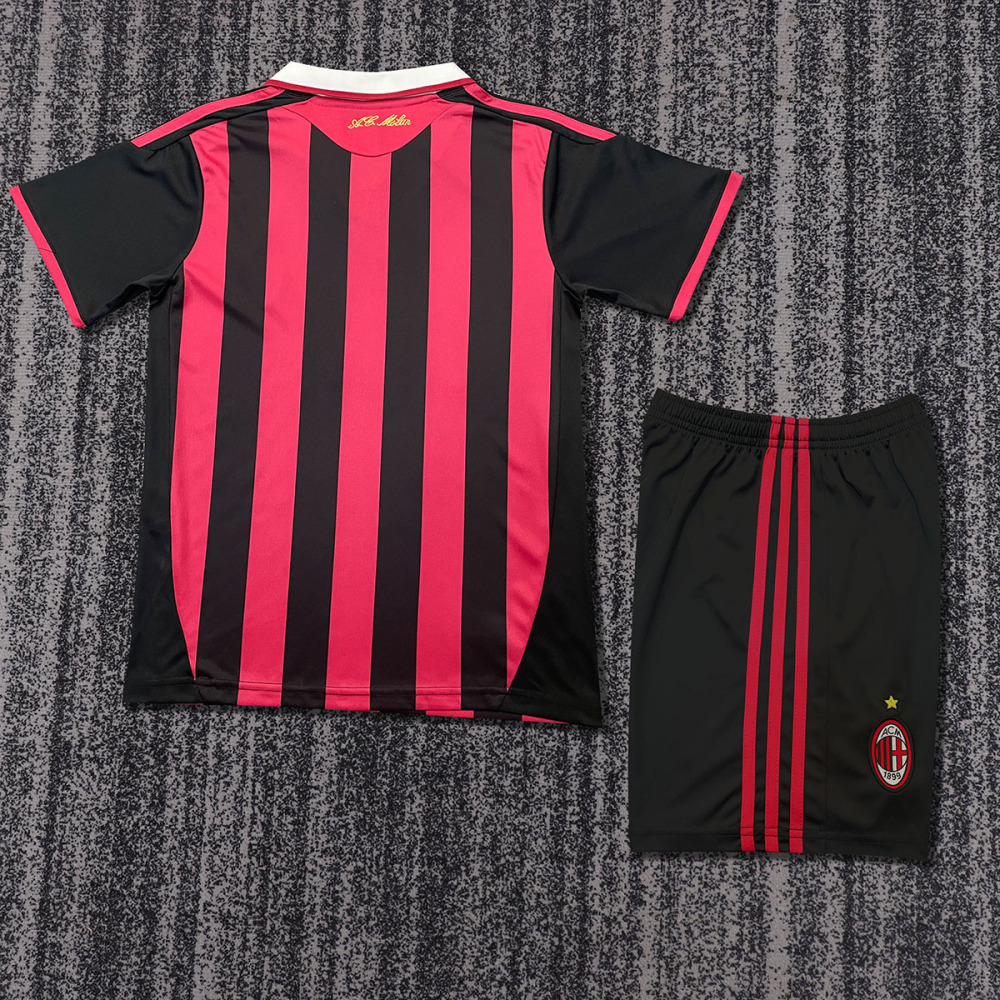 2009-10 AC Milan Home KIDS Retro Football jersey  ZAMBROTTA KAKA MALDINI RONALDINHO BECKHAM ELSHAARAWY PIRLO
