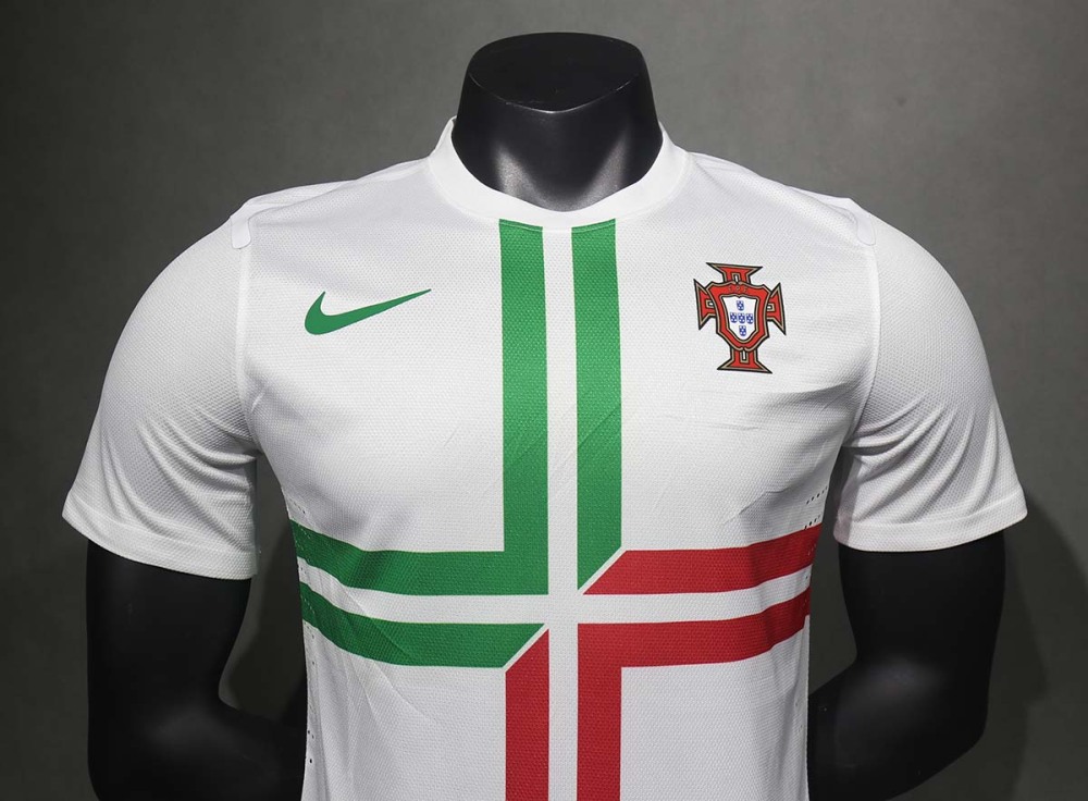retro Player Edition 2012-13 Portugal away retro football jersey