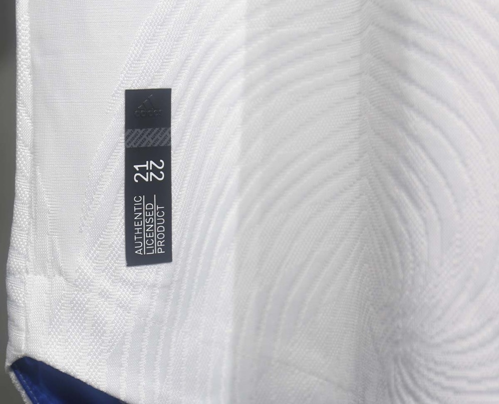 Retro Player Edition 2021-22 Real Madrid Home Retro Football jersey Benzema vini jr. Casemiro KROOS MODRIC