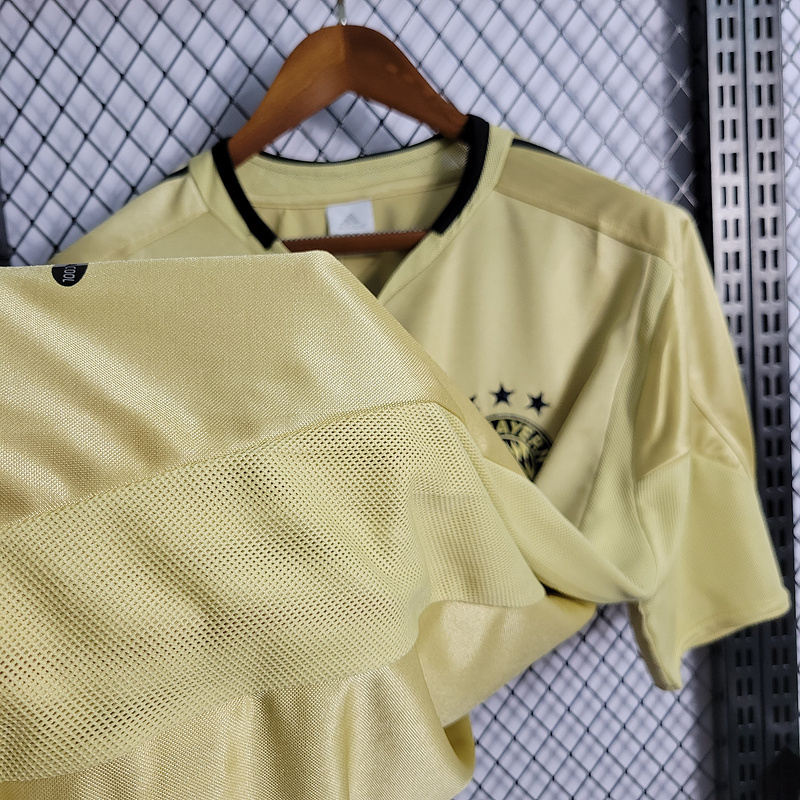 Retro 2004-05 Bayern Munich Away   Football jersey retro