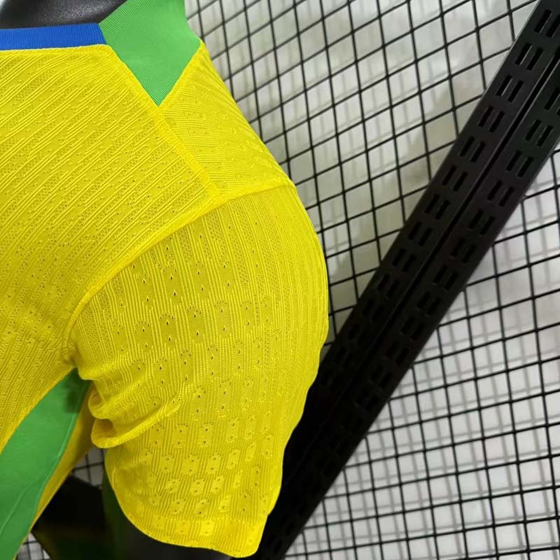 Player 2025-26 Brazil Home Football jersey
