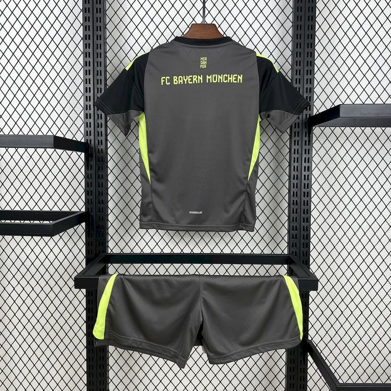 2025-26 Bayern Munchen Blackn Goalkeeper Kids Football jersey