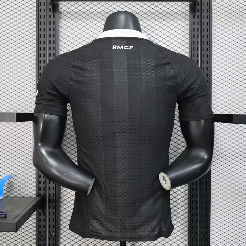 Player 2025-26 Real Madrid goalkeeper black Football jersey