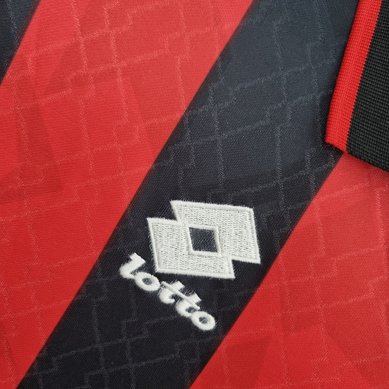 Retro 1995-96 AC Milan home  BAGGIO BARESI VIEIRA  ALBERTINI Football jersey