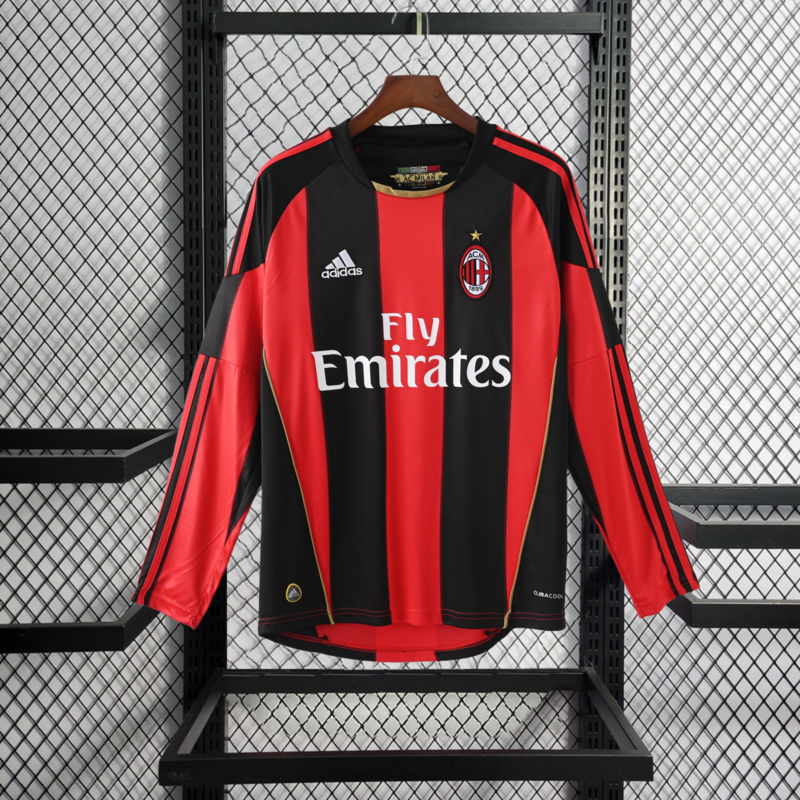 Retro 2010-11 AC Milan home IBRAHIMOVIC ZAMBROTTA KAKA MALDINI RONALDINHO BECKHAM PIRLO  Football jersey retro