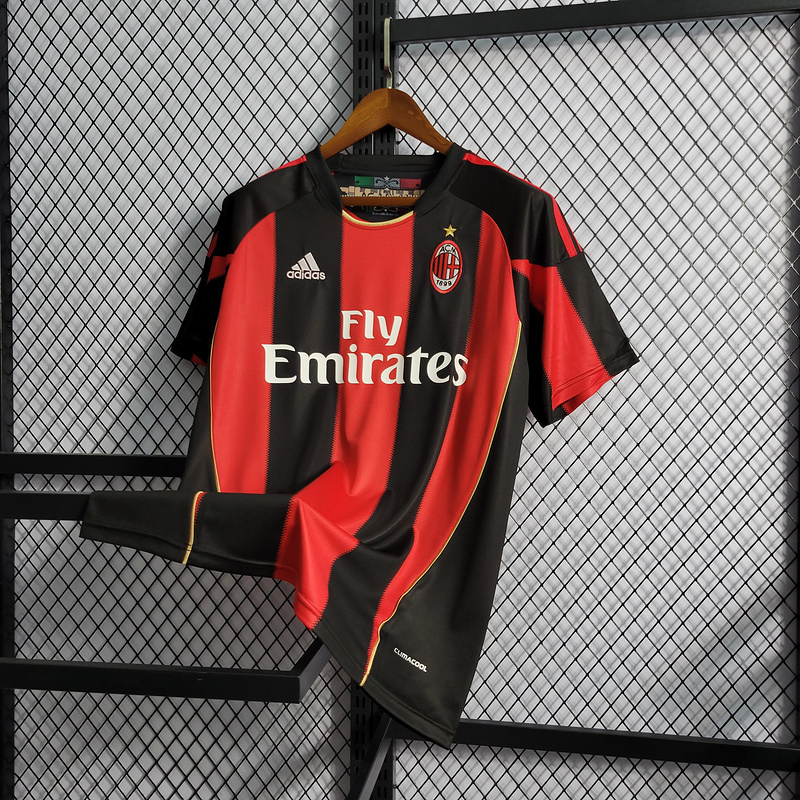 Retro 2010-11 AC Milan home IBRAHIMOVIC ZAMBROTTA KAKA MALDINI RONALDINHO BECKHAM PIRLO  Football jersey retro