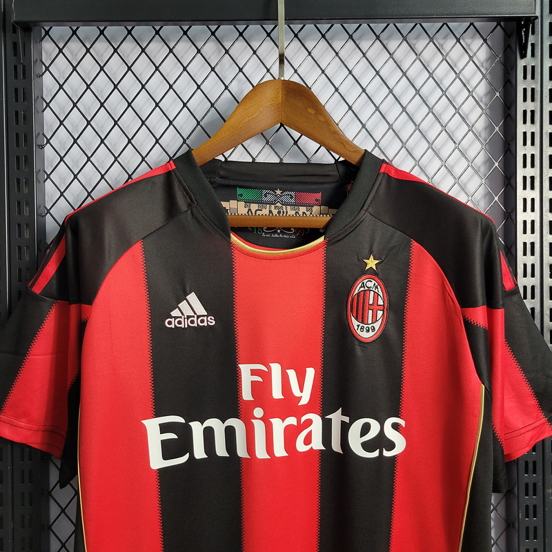 Retro 2010-11 AC Milan home IBRAHIMOVIC ZAMBROTTA KAKA MALDINI RONALDINHO BECKHAM PIRLO  Football jersey retro