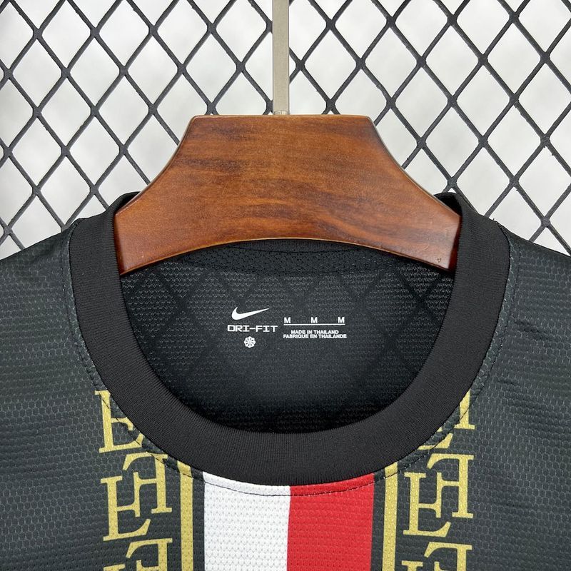 2025-26 PSG Black and Gold Edition Football jersey