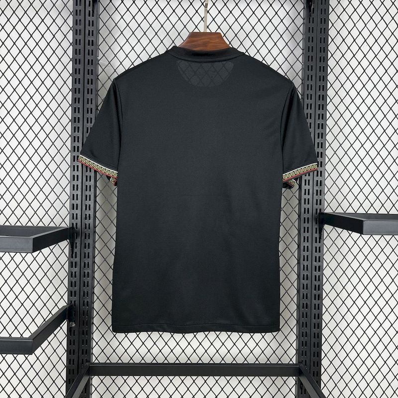 2025-26 PSG Black and Gold Edition Football jersey