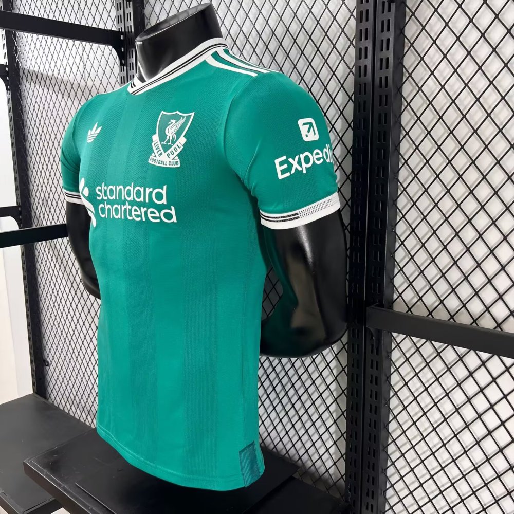 Player 2025-26 Liverpool 2 Away Football jersey