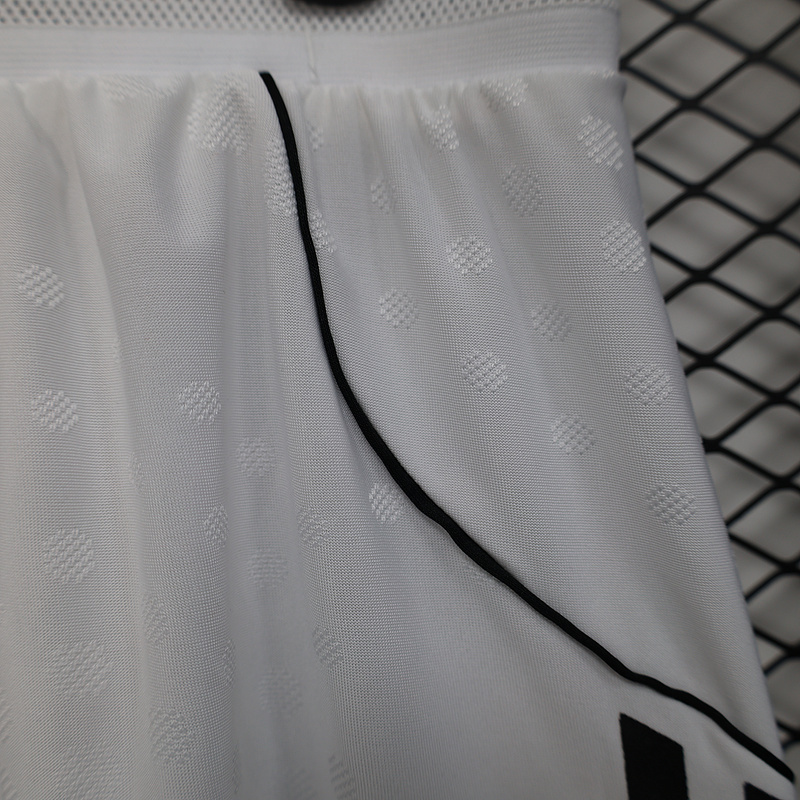 Player 2025-26 shorts Manchester United shorts
